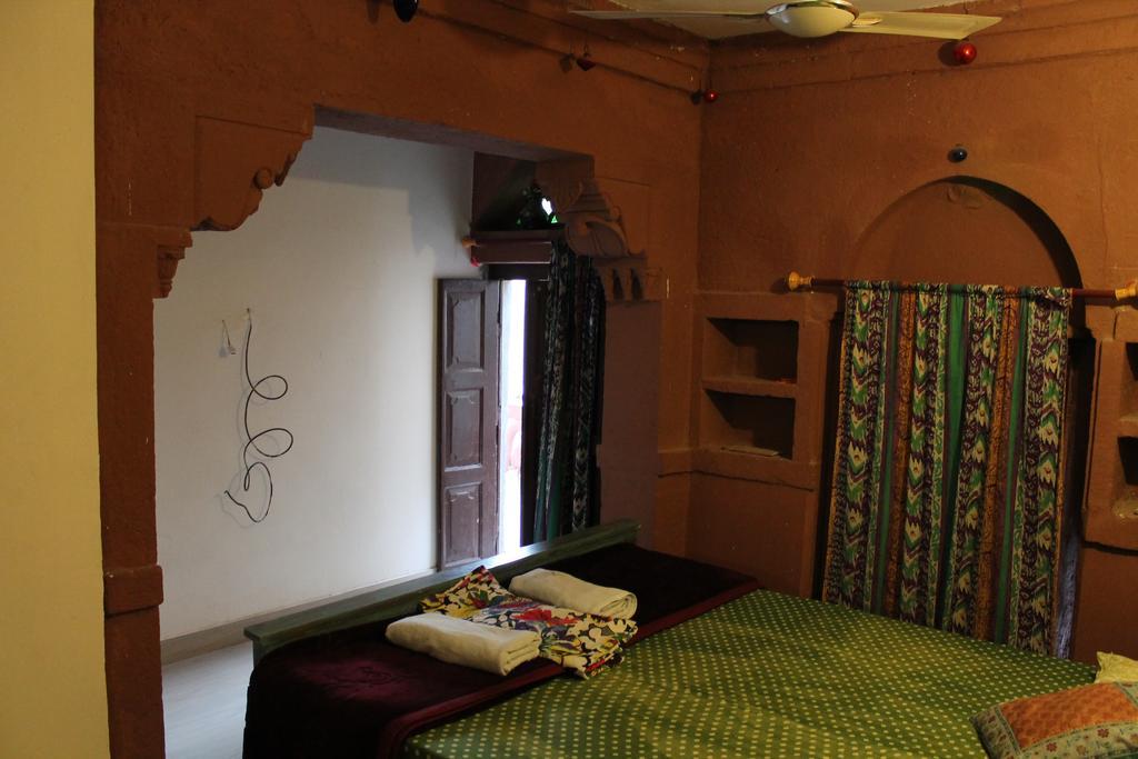 Kesar Heritage Guest House จ๊อดปูร์ ห้อง รูปภาพ