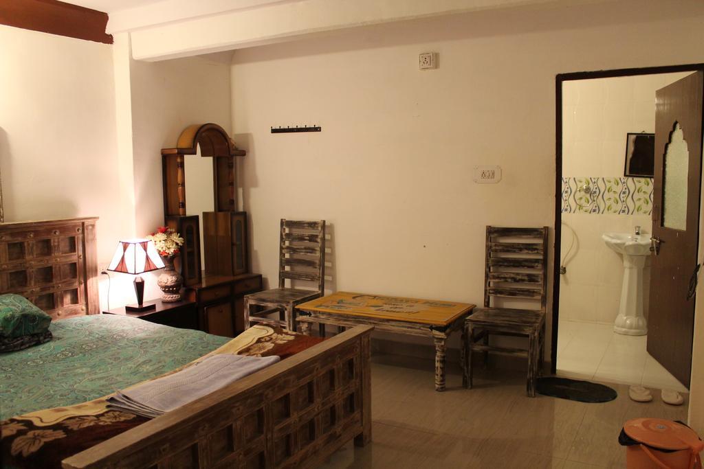 Kesar Heritage Guest House จ๊อดปูร์ ห้อง รูปภาพ