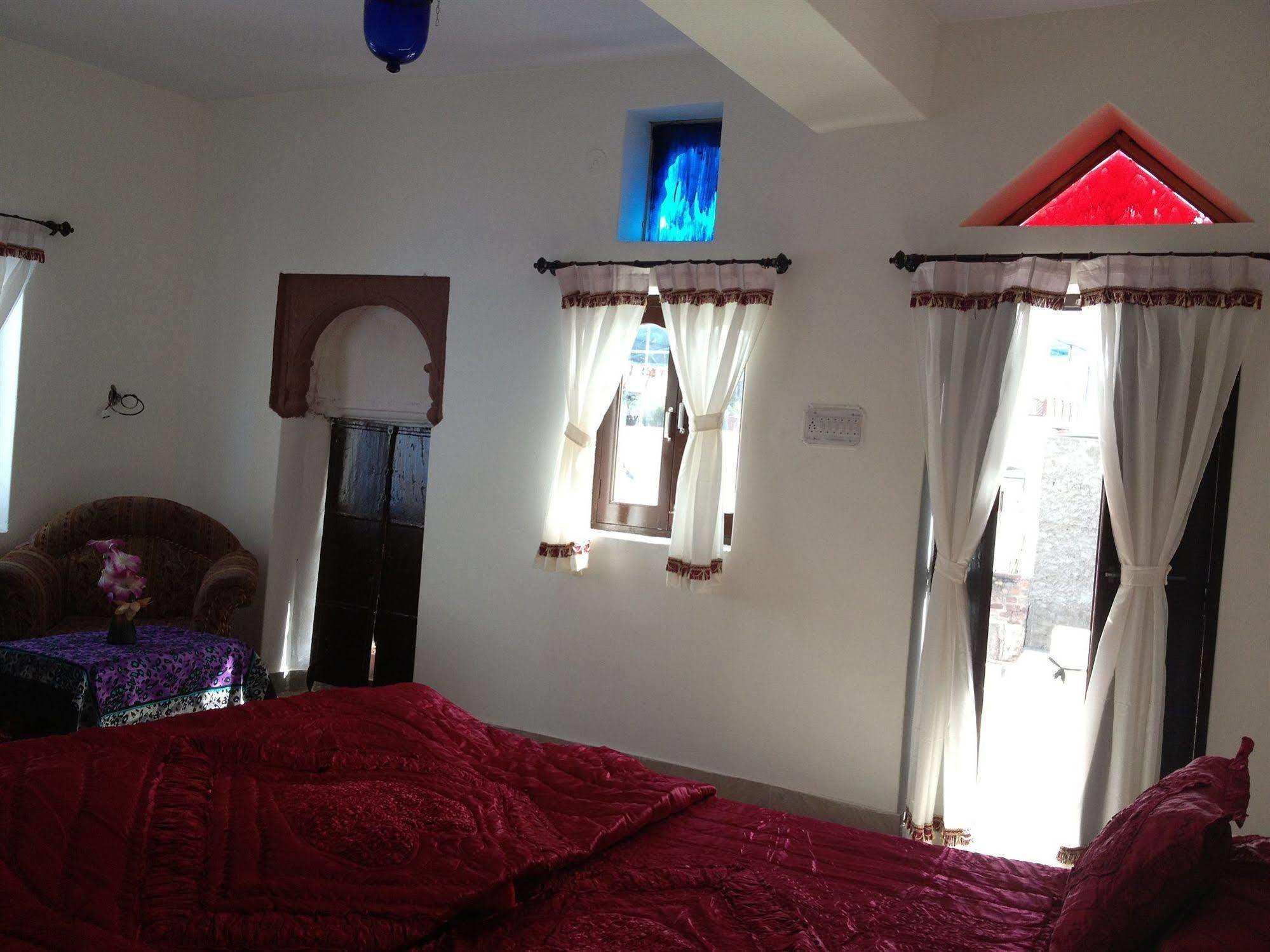 Kesar Heritage Guest House จ๊อดปูร์ ภายนอก รูปภาพ