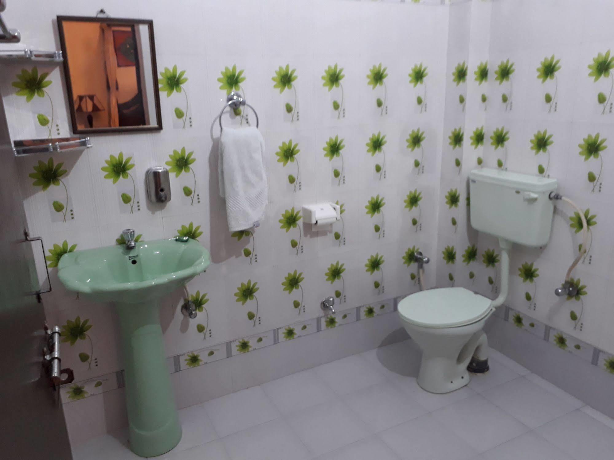 Kesar Heritage Guest House จ๊อดปูร์ ภายนอก รูปภาพ