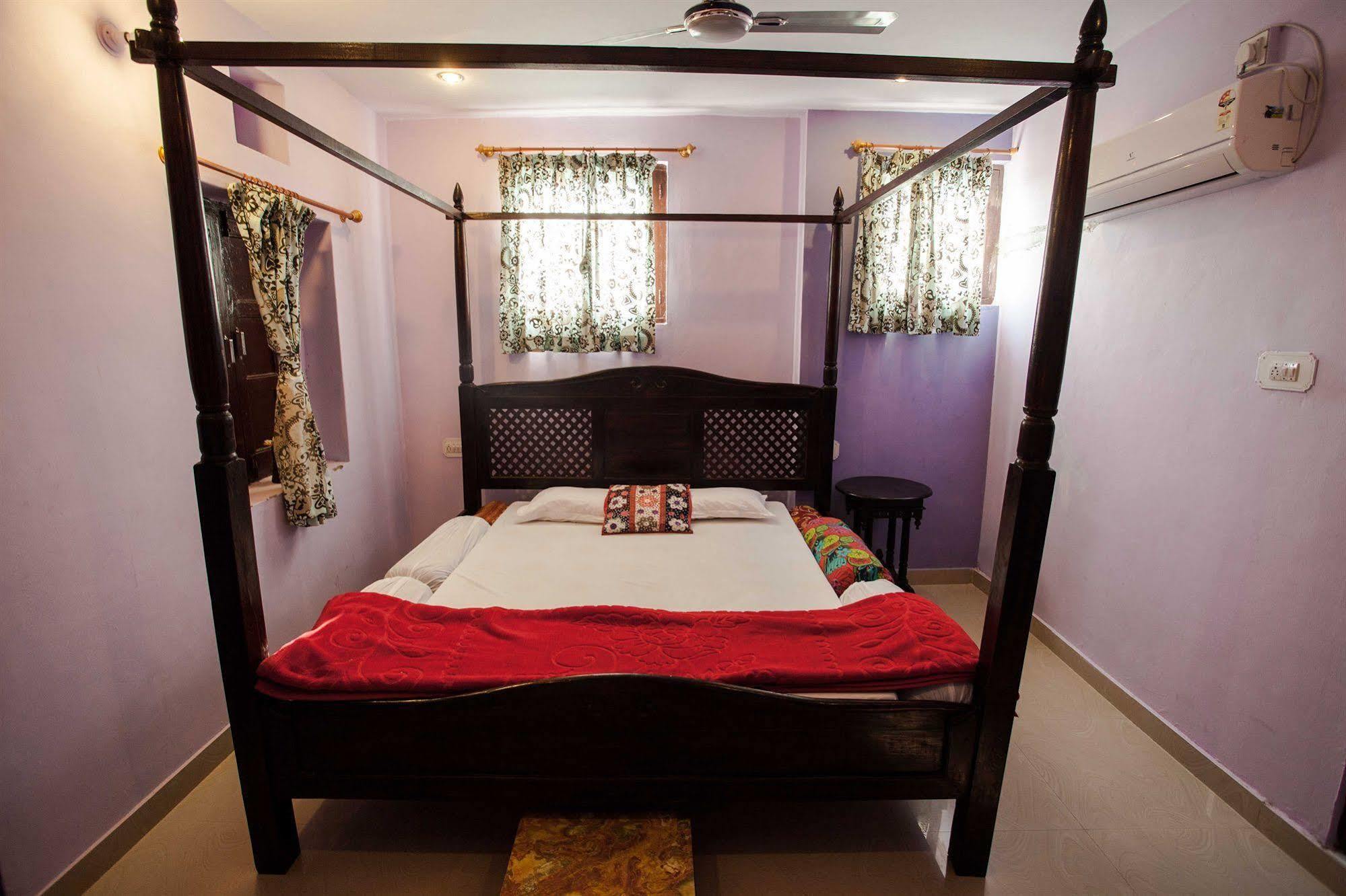Kesar Heritage Guest House จ๊อดปูร์ ภายนอก รูปภาพ